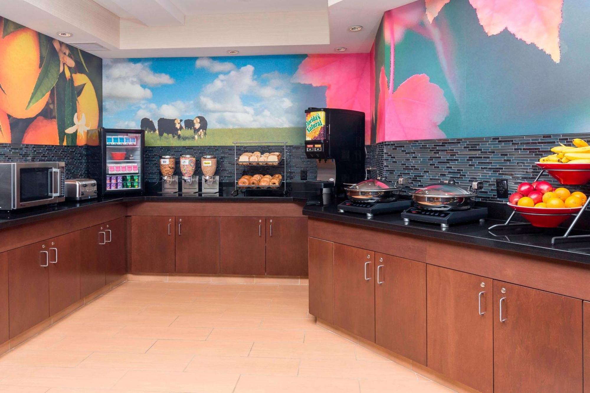 Fairfield Inn & Suites By Marriott Galesburg Buitenkant foto